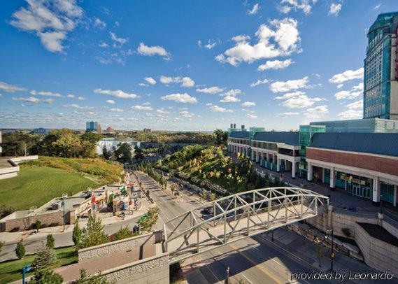 Quality Hotel Fallsview Cascade Niagara Falls Servis gambar